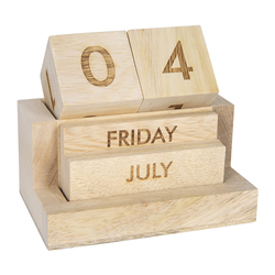 Dřevěný stolní kalendář Hansa