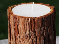 Svíčka s kůrou borovice, 7,5x15