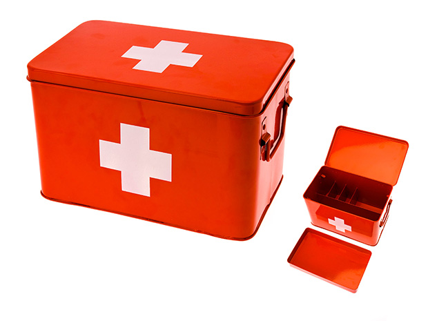 Plechová krabice Lékárnička XL, červená